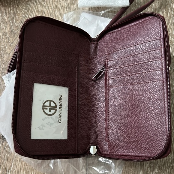 NWT Giani Bernini Softy Core Leather Crossbody Tech Wallet Wine - Picture 5 of 6